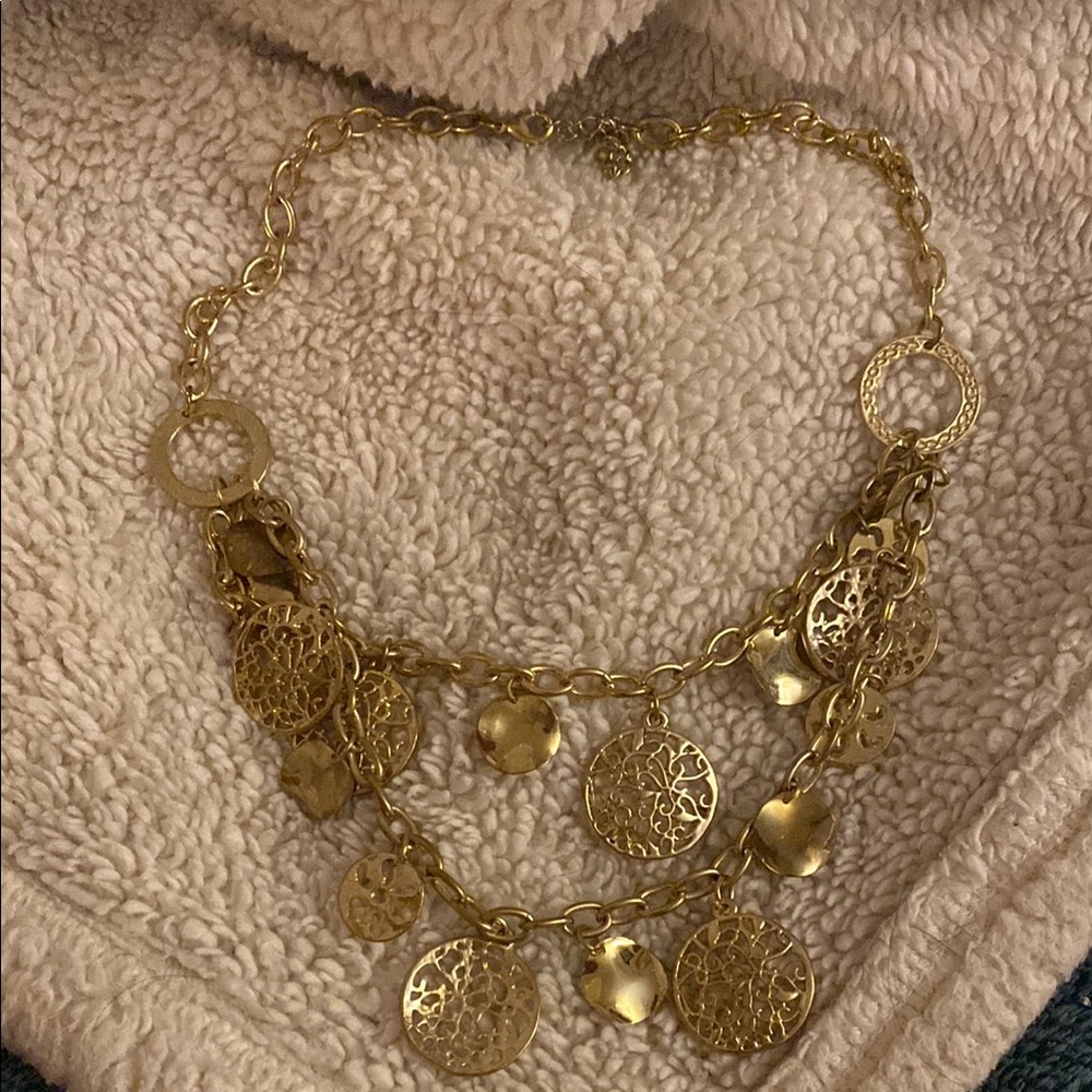 Elegant Gold-Tone Statement Necklace